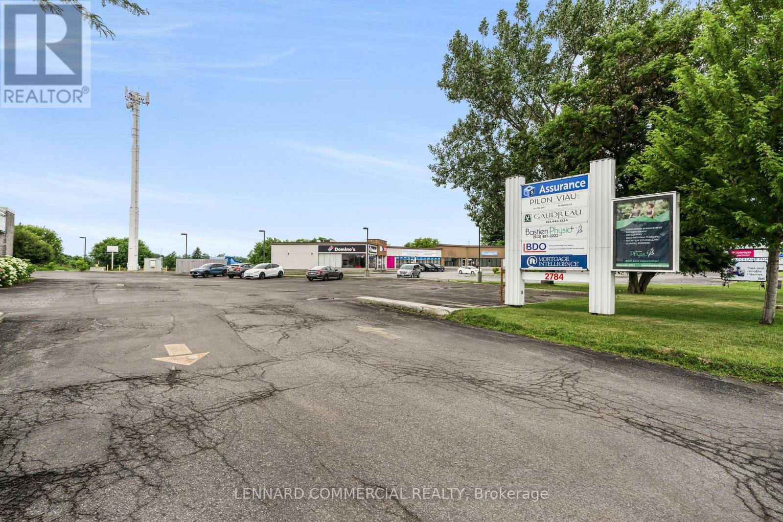 2784 Laurier Street, Clarence-Rockland, Ontario  K4K 1N4 - Photo 10 - X12318846
