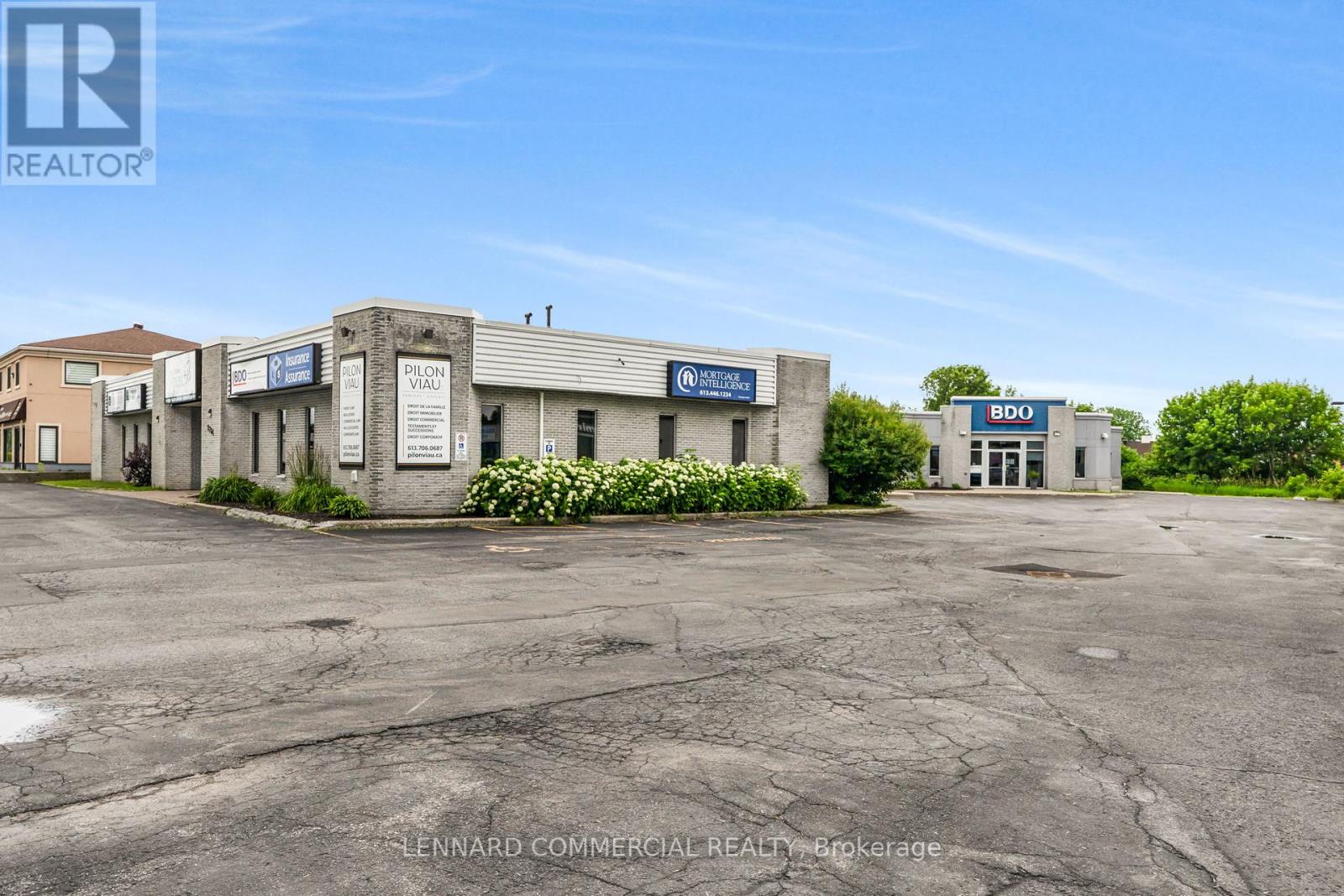2784 Laurier Street, Clarence-Rockland, Ontario  K4K 1N4 - Photo 2 - X12318846