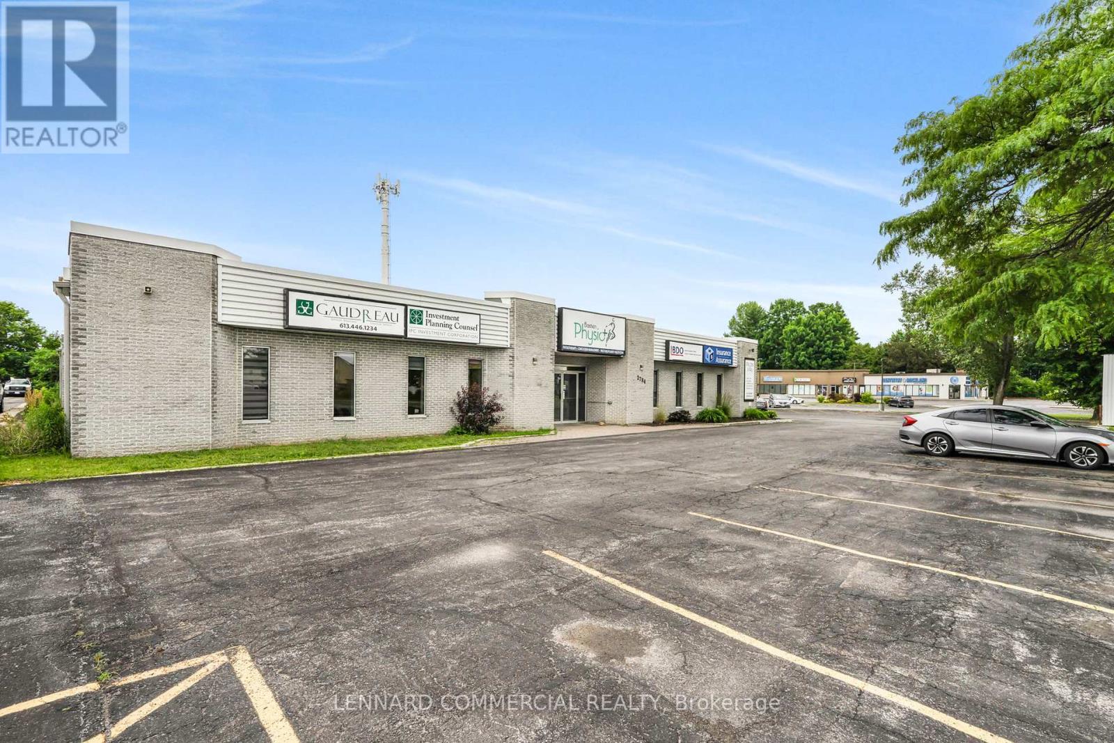 2784 Laurier Street, Clarence-Rockland, Ontario  K4K 1N4 - Photo 8 - X12318846