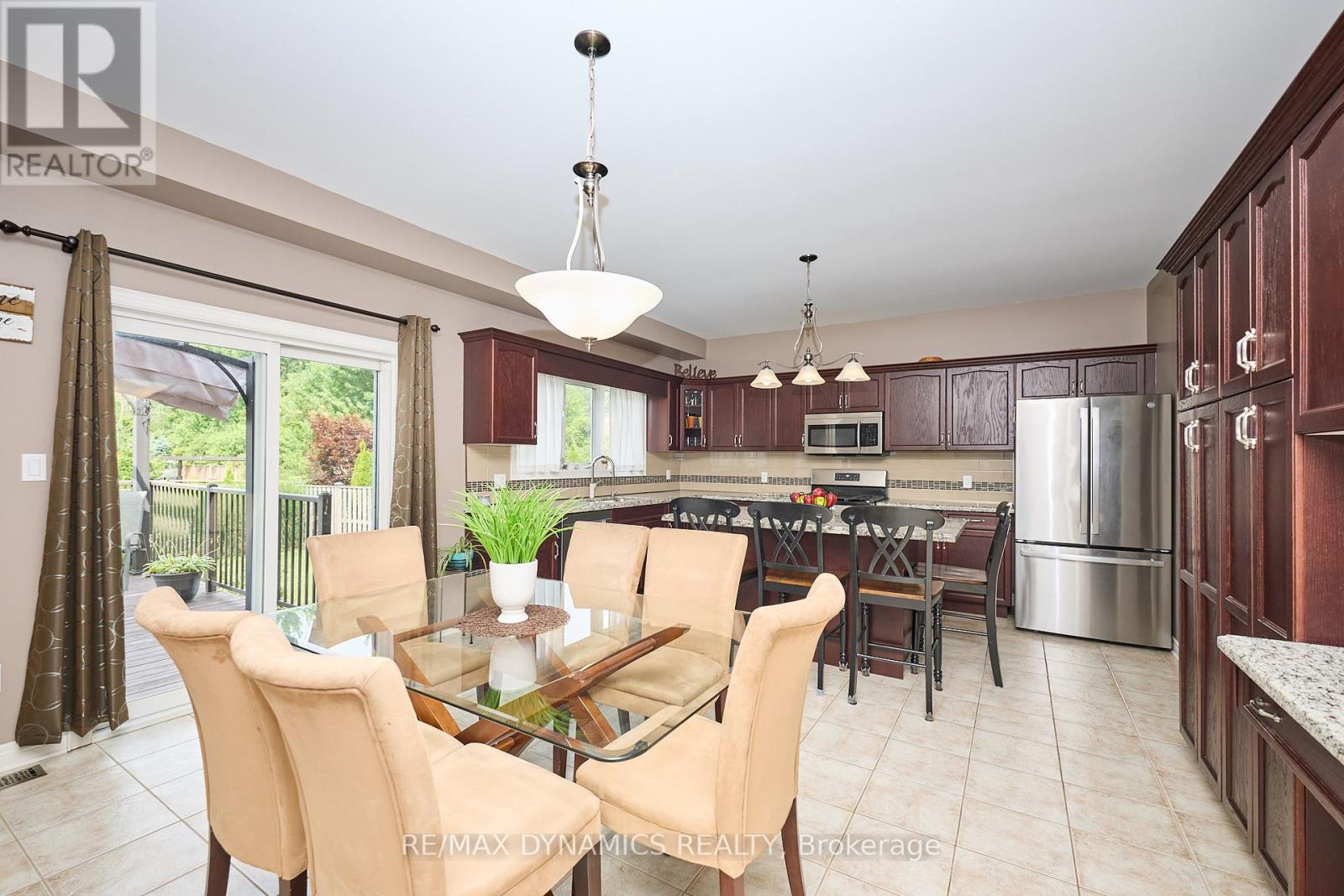 6831 St Michael Avenue, Niagara Falls, Ontario  L2H 0A2 - Photo 10 - X12318815