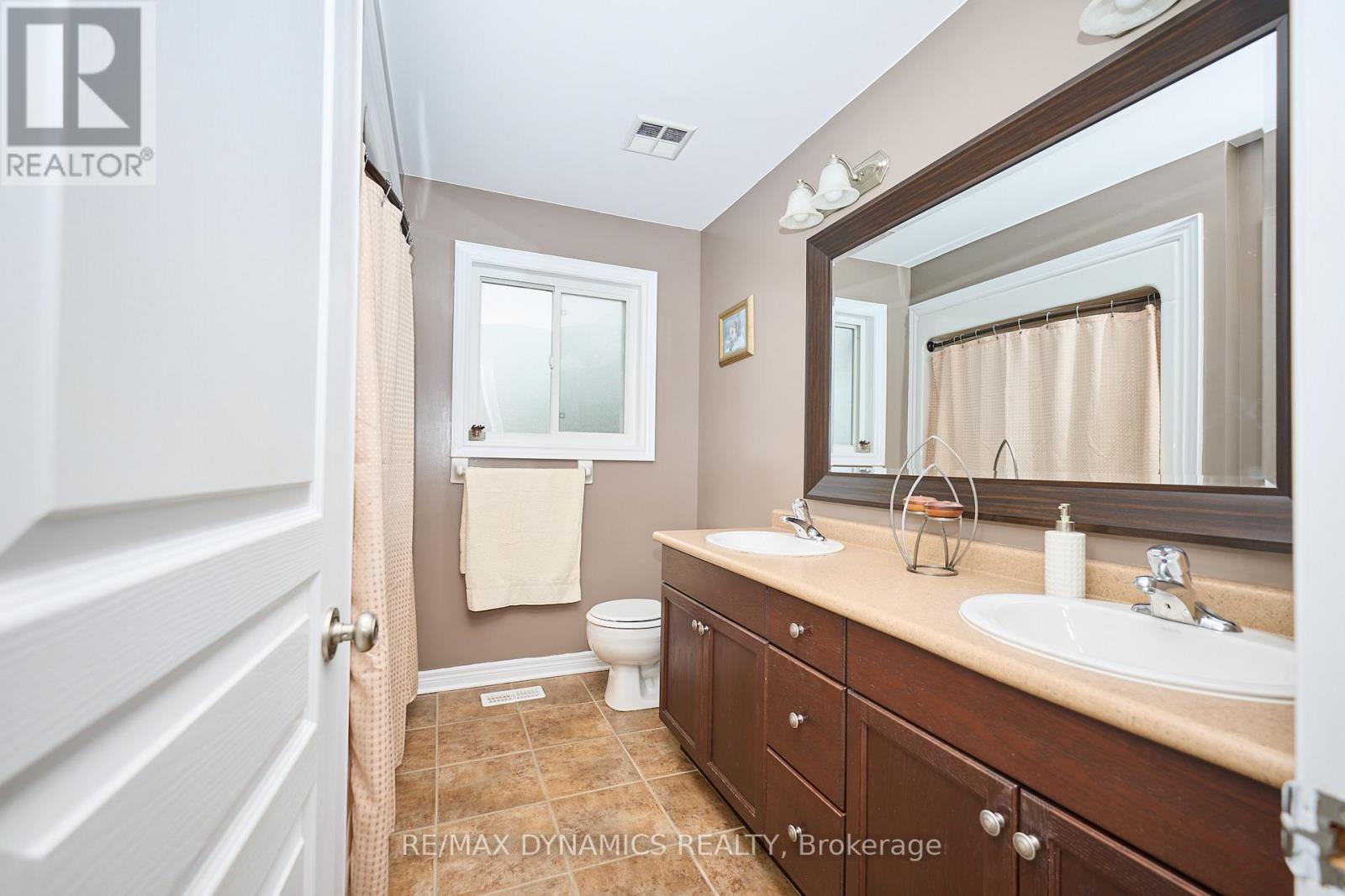 6831 St Michael Avenue, Niagara Falls, Ontario  L2H 0A2 - Photo 34 - X12318815