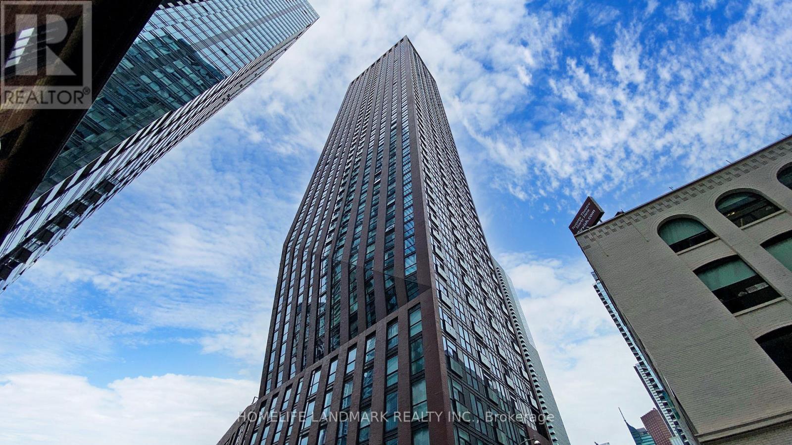 704 - 99 JOHN STREET, Toronto, Ontario