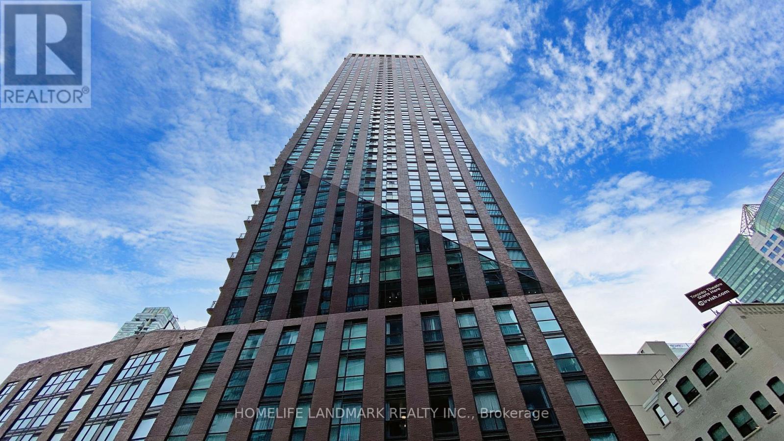 704 - 99 John Street, Toronto, Ontario  M5V 0S6 - Photo 3 - C12318783