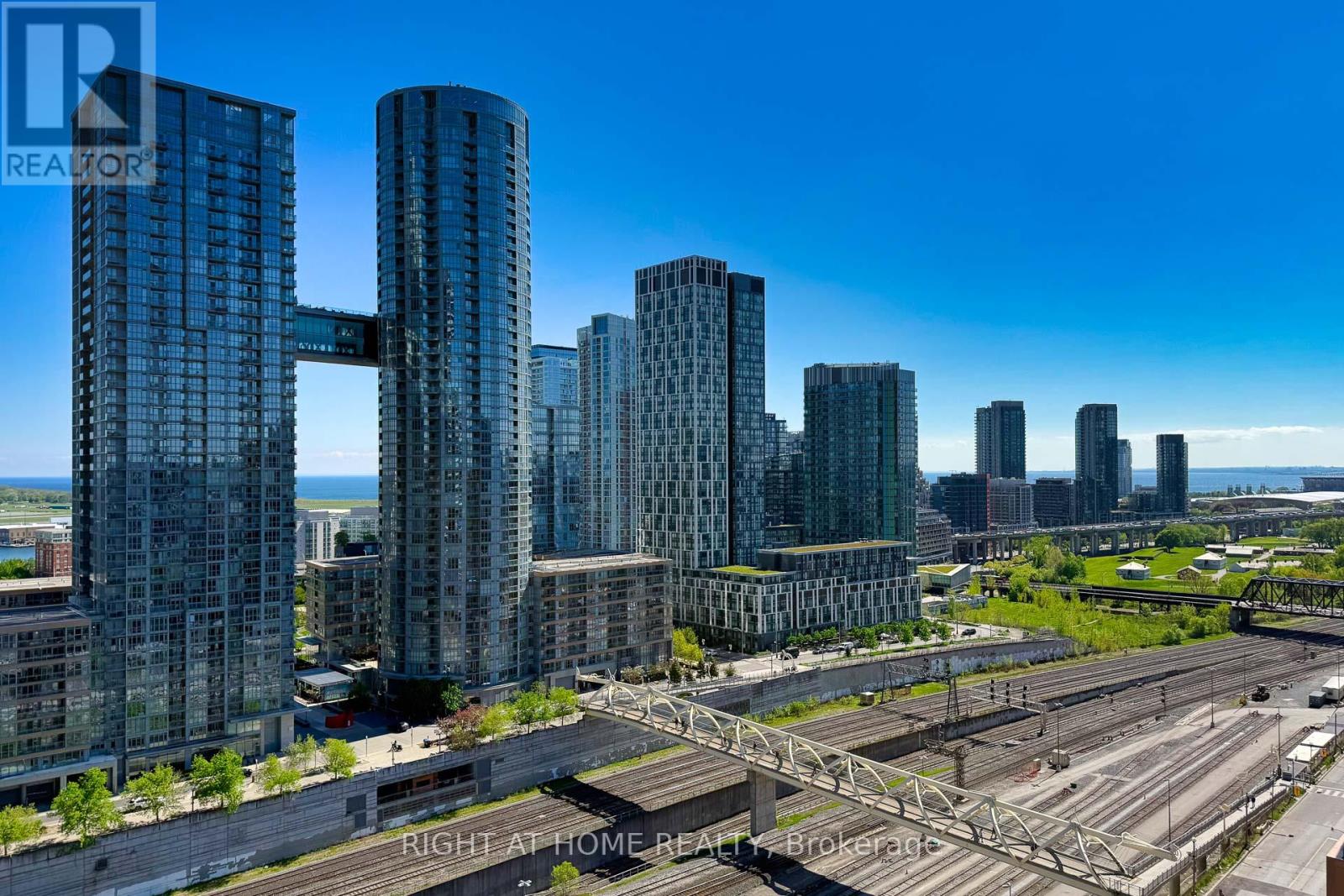 1316 - 480 Front Street W, Toronto, Ontario  M5V 0V5 - Photo 22 - C12318822