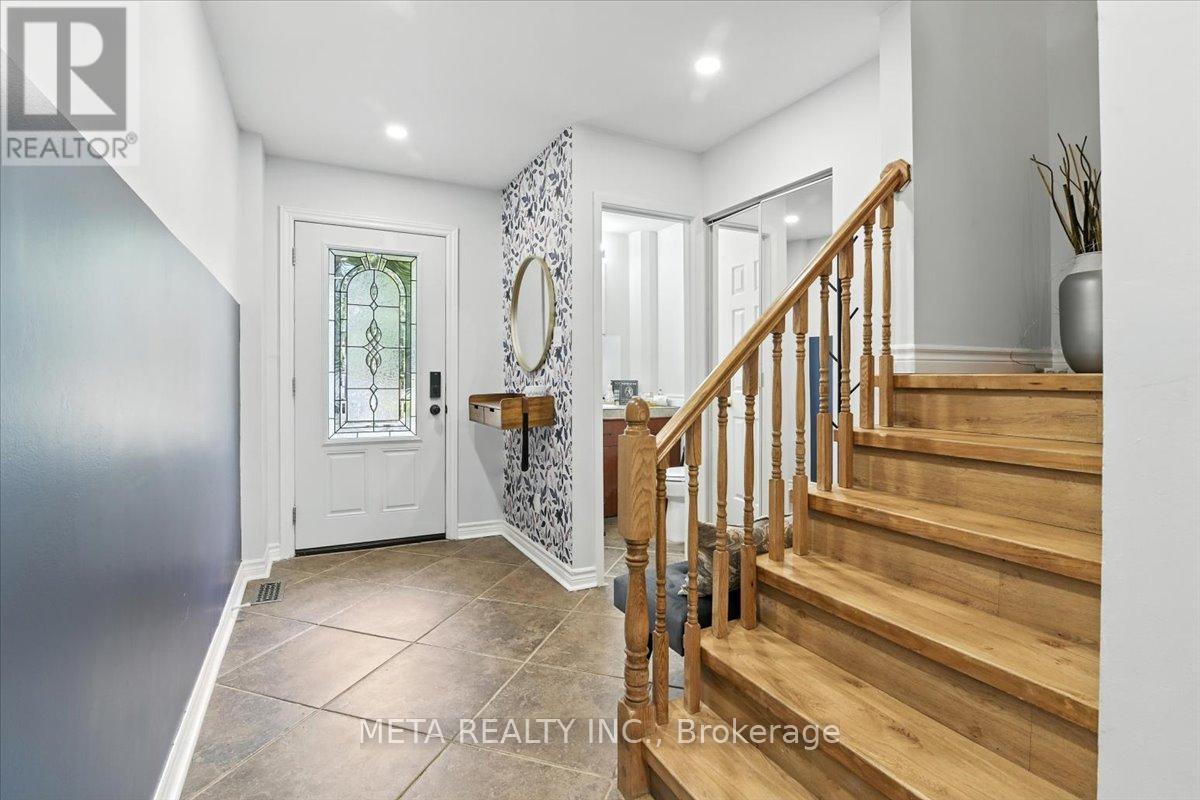 Property at 1567 JAYWIN CIRCLE image 3