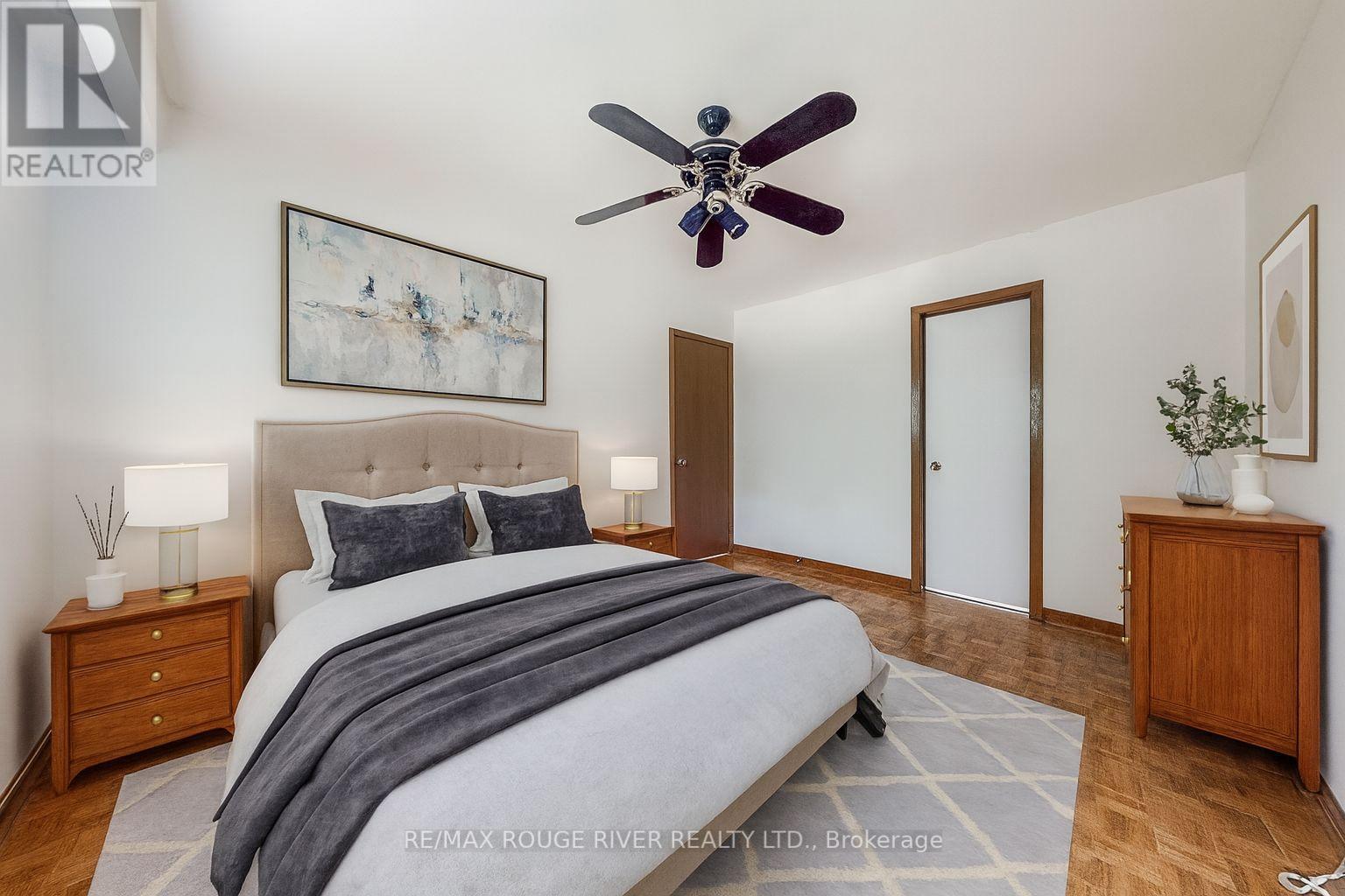 9 Comrie Terrace, Toronto, Ontario  M1M 3T1 - Photo 17 - E12318843