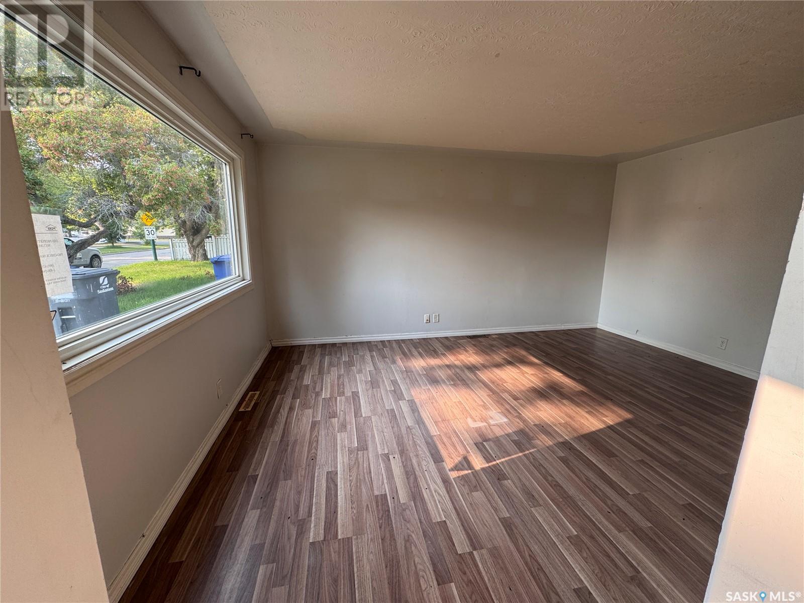 Property at 518 U AVENUE S image 3