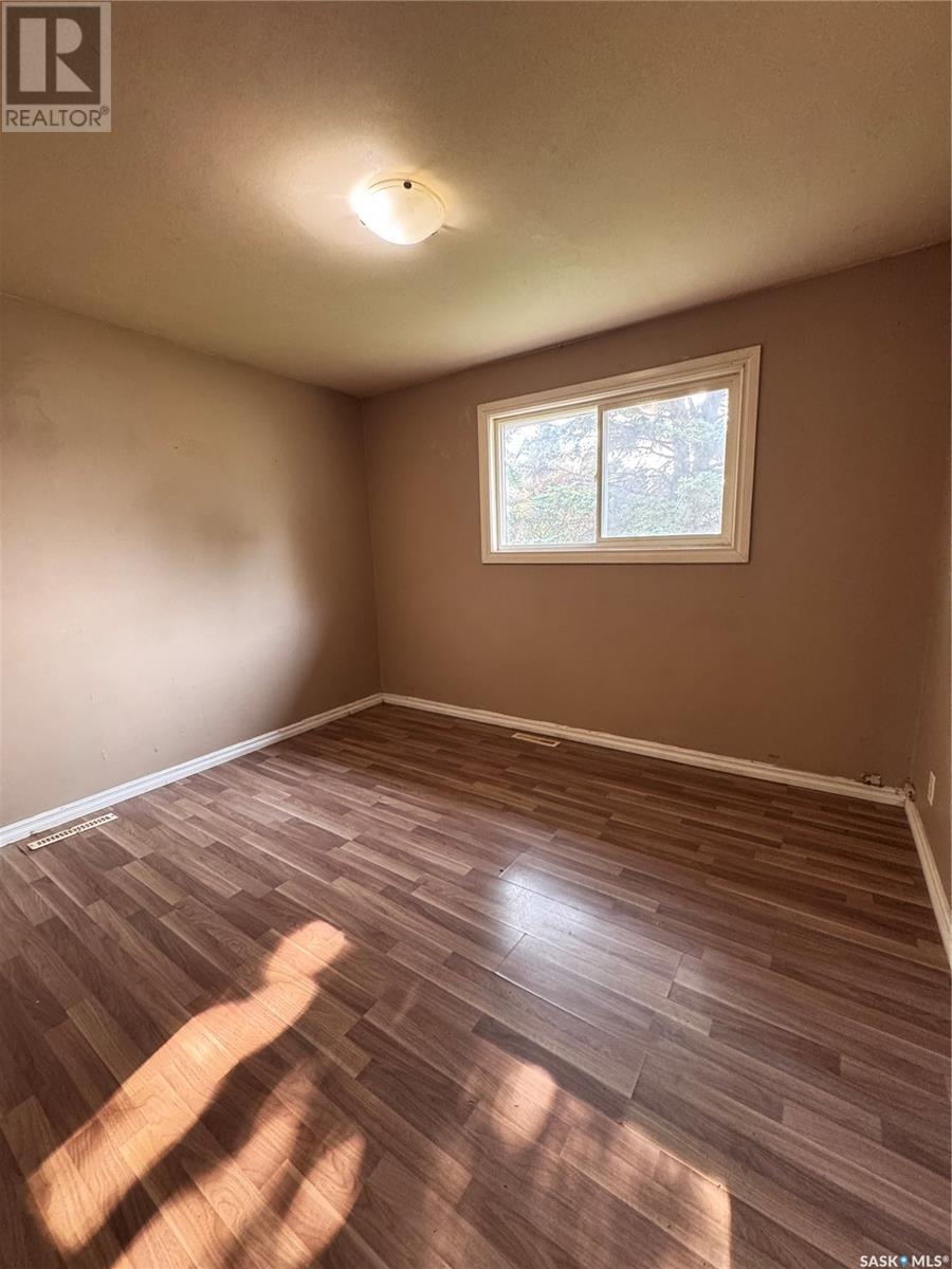 518 U Avenue S, Saskatoon, Saskatchewan  S7M 3C7 - Photo 8 - SK014369