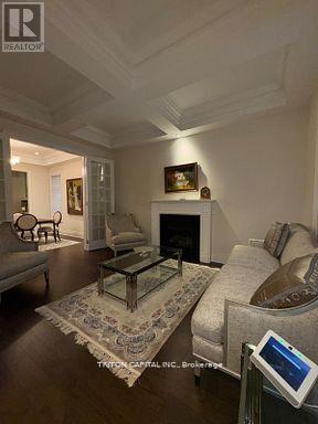 79 Annsleywood Court, Vaughan, Ontario  L4H 4G6 - Photo 4 - N12318803