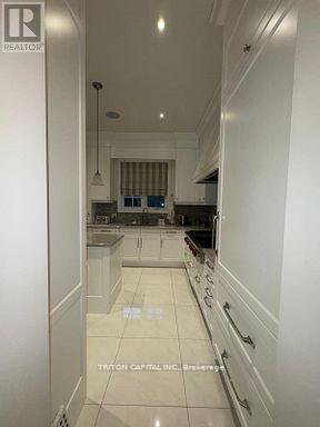79 Annsleywood Court, Vaughan, Ontario  L4H 4G6 - Photo 6 - N12318803