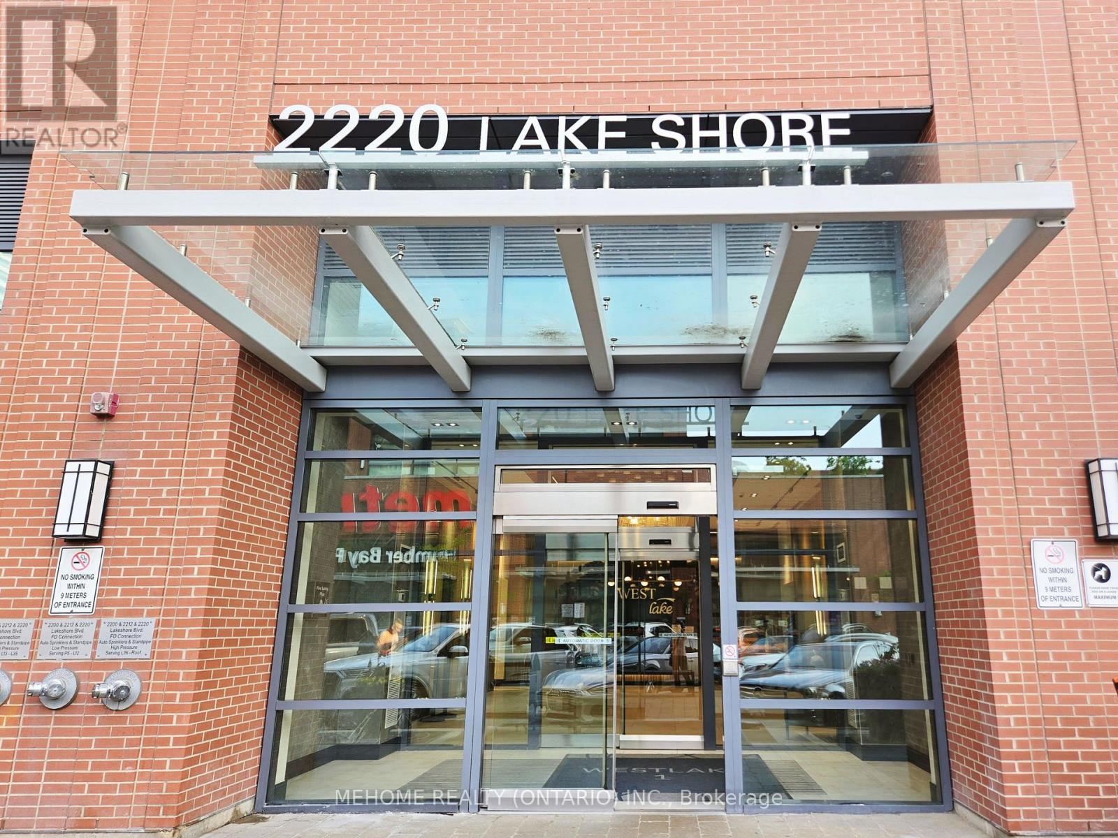 Property at UPH08 - 2220 LAKESHORE BOULEVARD W image 2