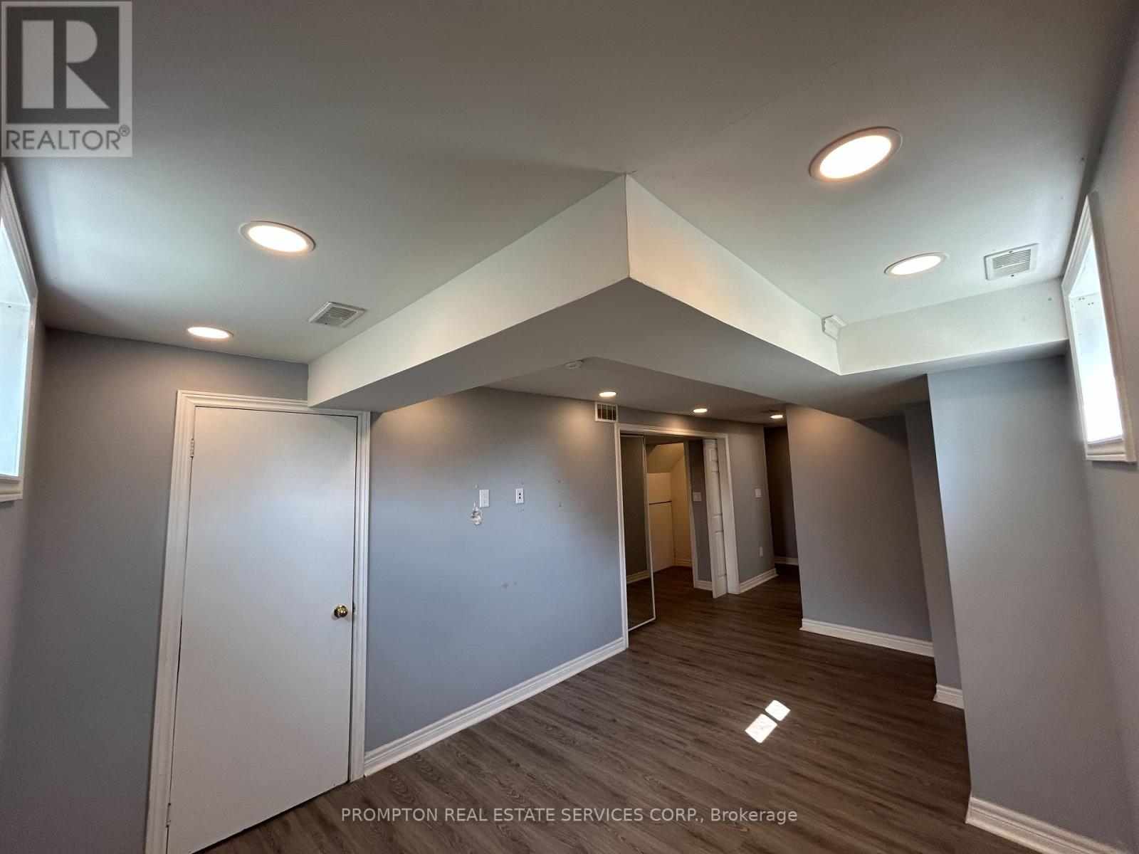 1 Fresnel Road, Brampton, Ontario  L7A 4Z2 - Photo 30 - W12318817