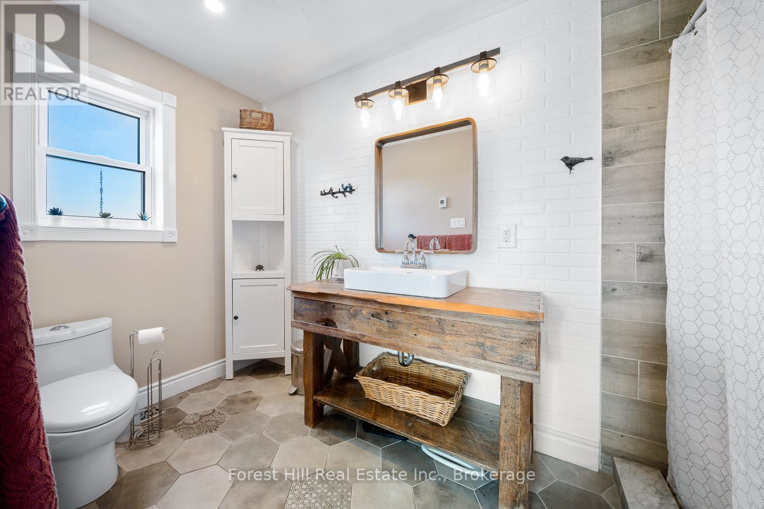 6473 Old Homestead Road, Georgina, Ontario  L0E 1R0 - Photo 34 - N12317471