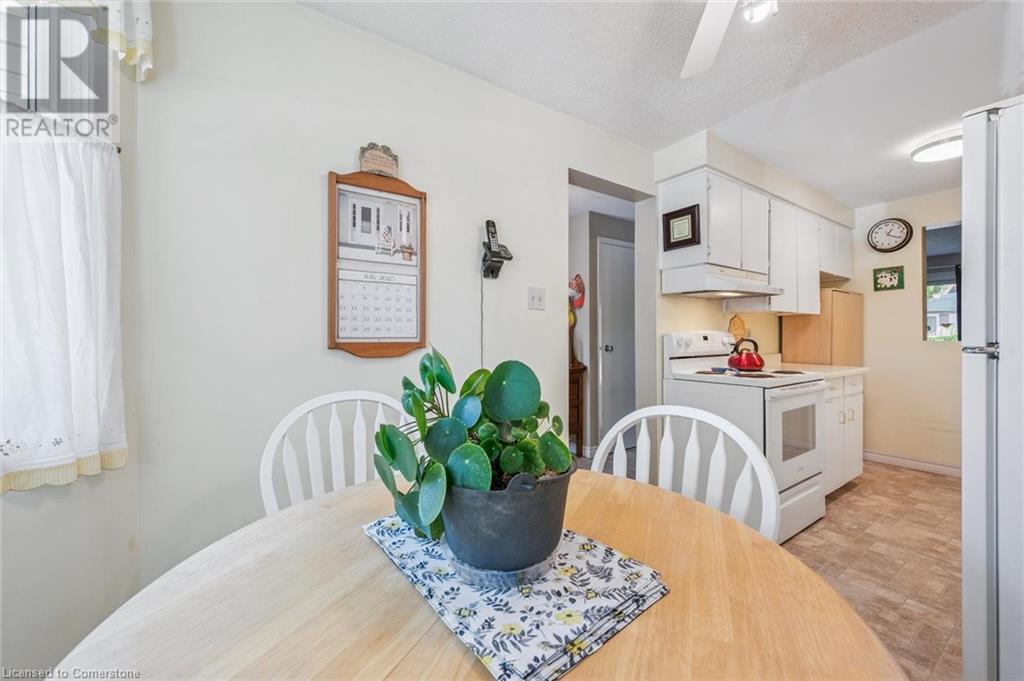 40 Silvercreek Parkway N Unit# 30, Guelph, Ontario  N1H 7X5 - Photo 12 - 40756586