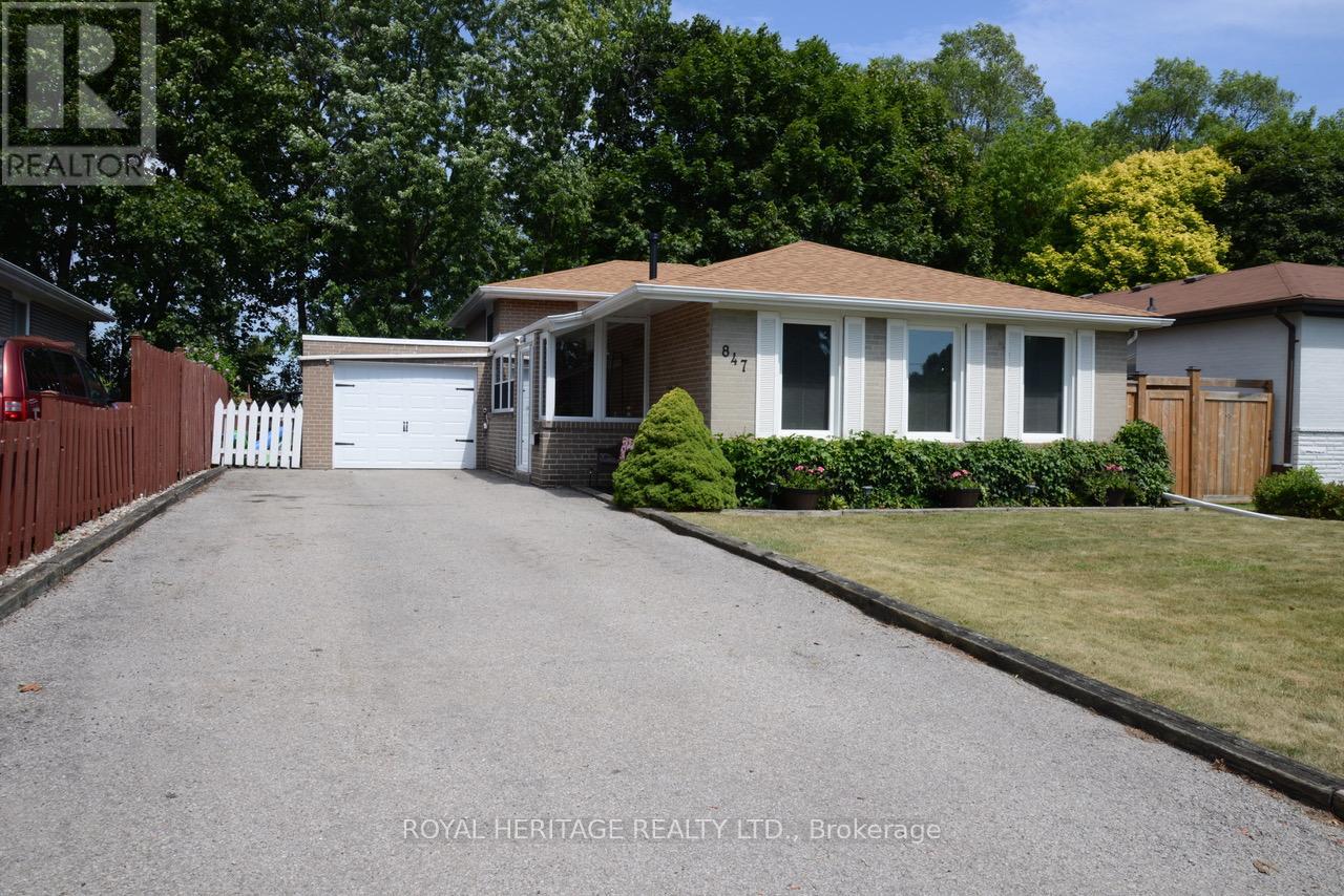 Property at 847 KROSNO BOULEVARD image 2