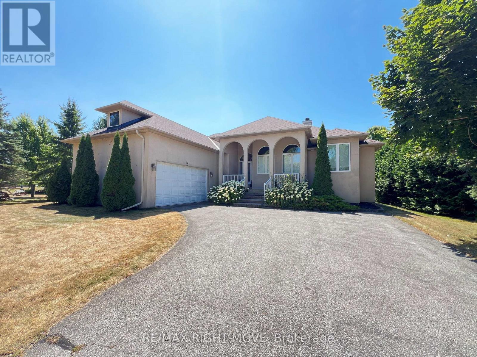 Property at 14 SANDLEWOOD TRAIL image 1