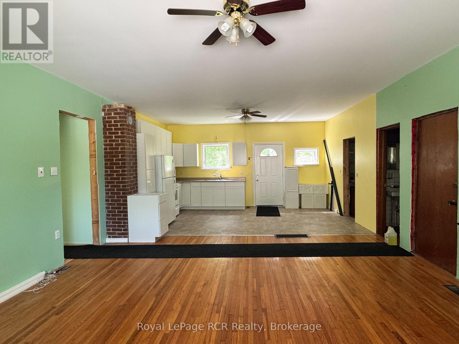 30 Sydenham Street, Grey Highlands, Ontario  N0C 1E0 - Photo 7 - X12205937