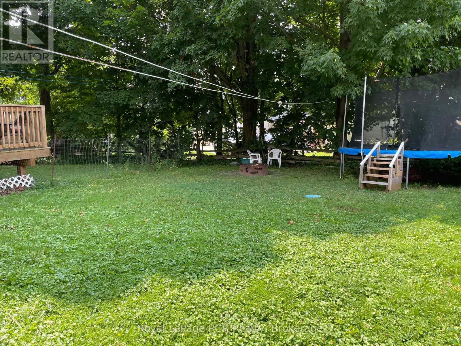 146-148 Frances Street, North Huron, Ontario  N0G 2W0 - Photo 3 - X12318925