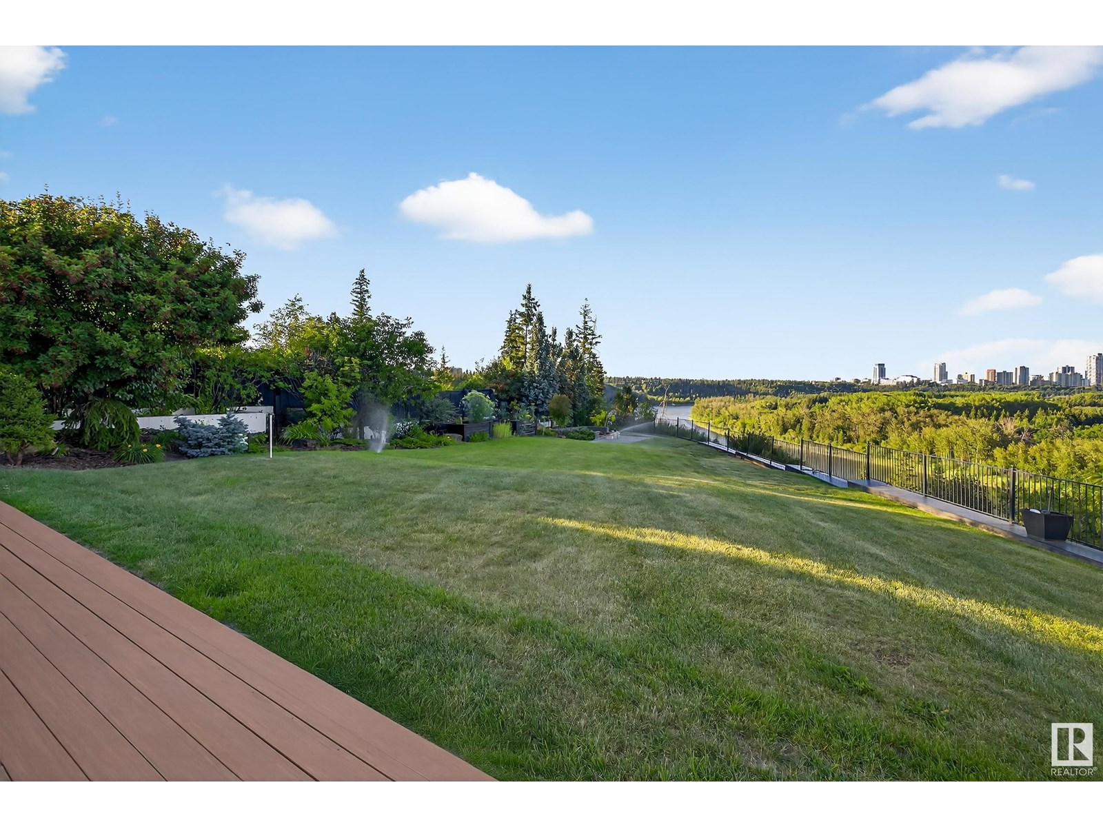 13758 Valleyview Dr Nw, Edmonton, Alberta  T5R 5T8 - Photo 15 - E4450707