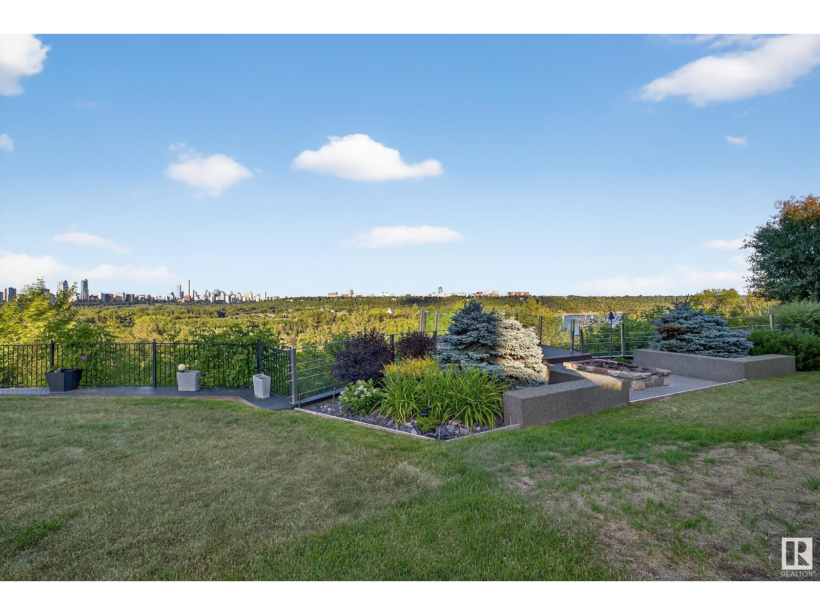 13758 Valleyview Dr Nw, Edmonton, Alberta  T5R 5T8 - Photo 17 - E4450707