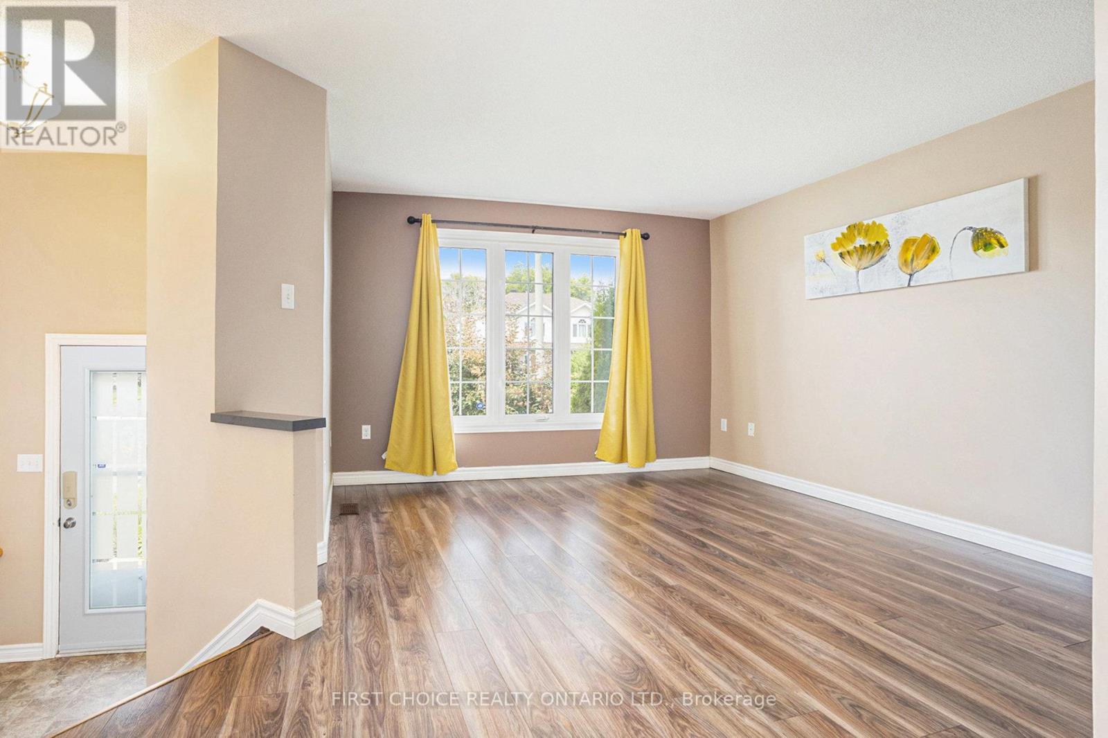 106 Panorama Avenue, Alfred And Plantagenet, Ontario  K0A 3K0 - Photo 3 - X12318913