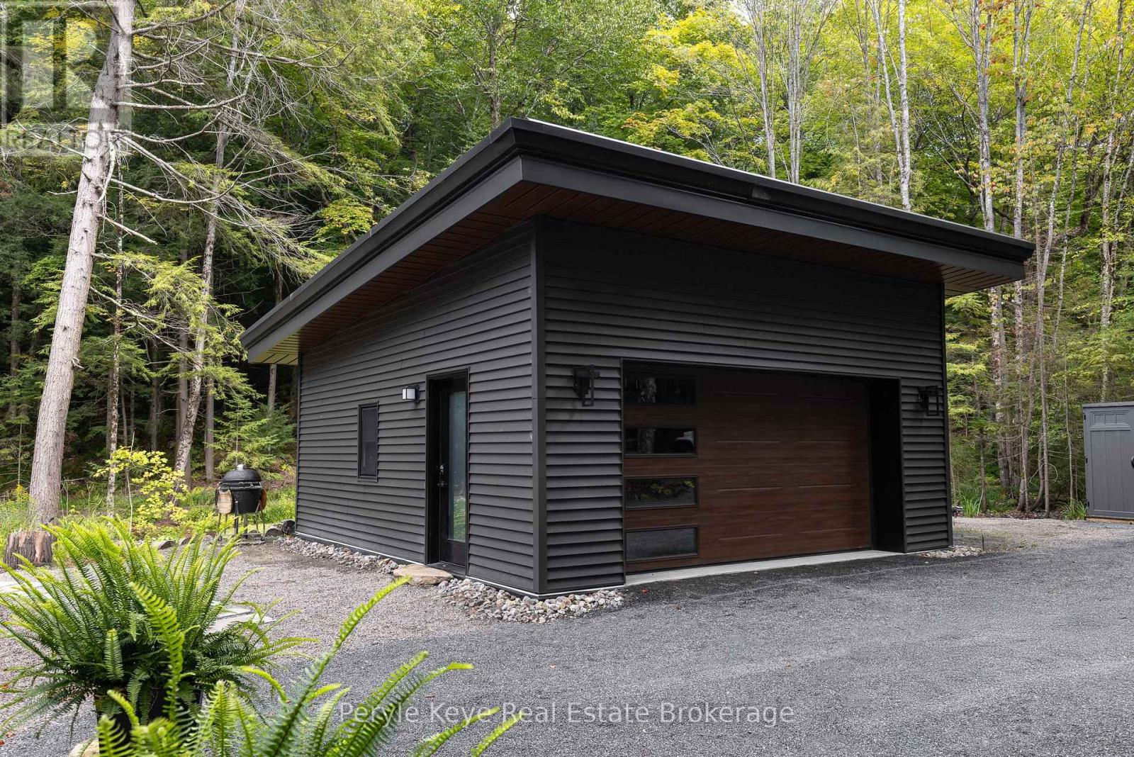 1-1387 Oxbow Lake Road, Lake Of Bays, Ontario  P1H 2J6 - Photo 11 - X12318810