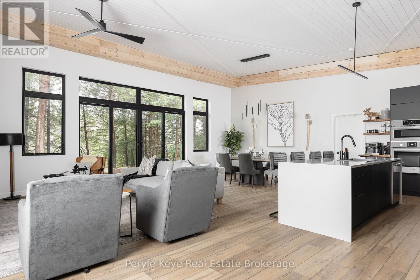 1-1387 Oxbow Lake Road, Lake Of Bays, Ontario  P1H 2J6 - Photo 17 - X12318810