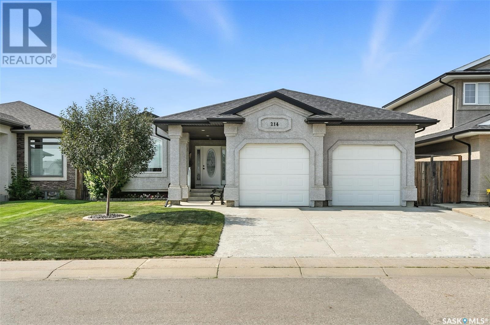 214 Lakeridge Drive, Warman, Saskatchewan  S0K 0A1 - Photo 1 - SK014285