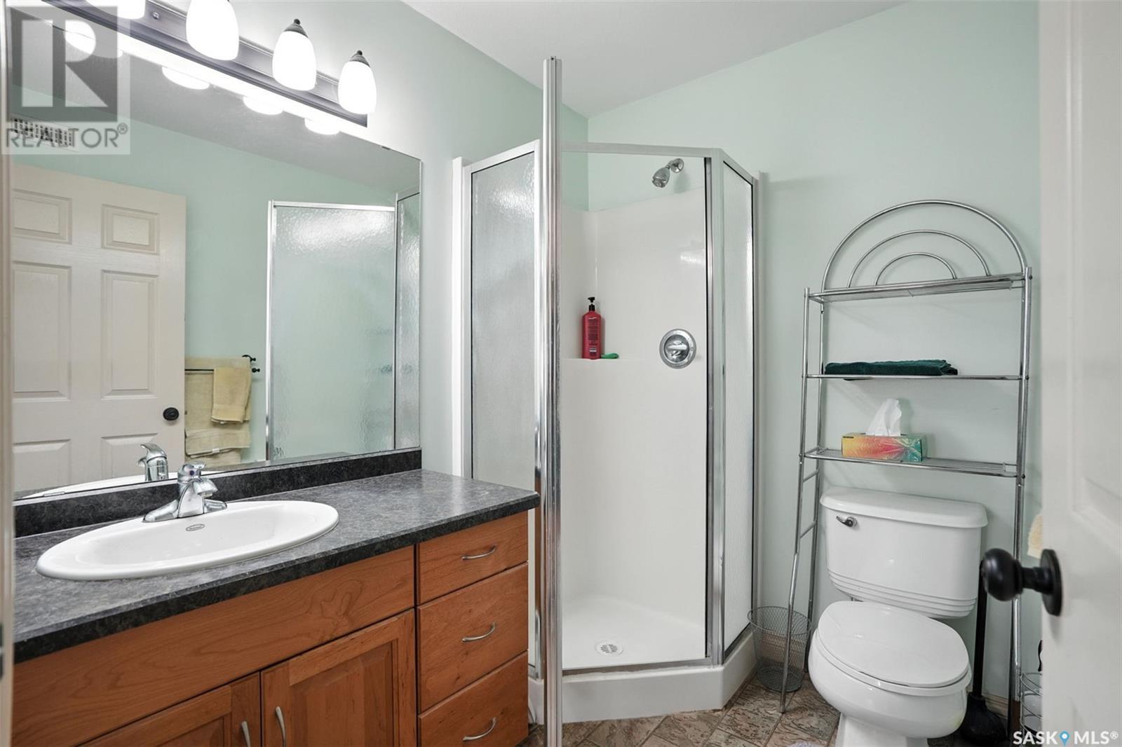 214 Lakeridge Drive, Warman, Saskatchewan  S0K 0A1 - Photo 15 - SK014285