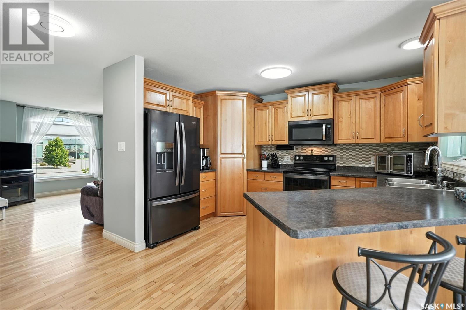 214 Lakeridge Drive, Warman, Saskatchewan  S0K 0A1 - Photo 7 - SK014285