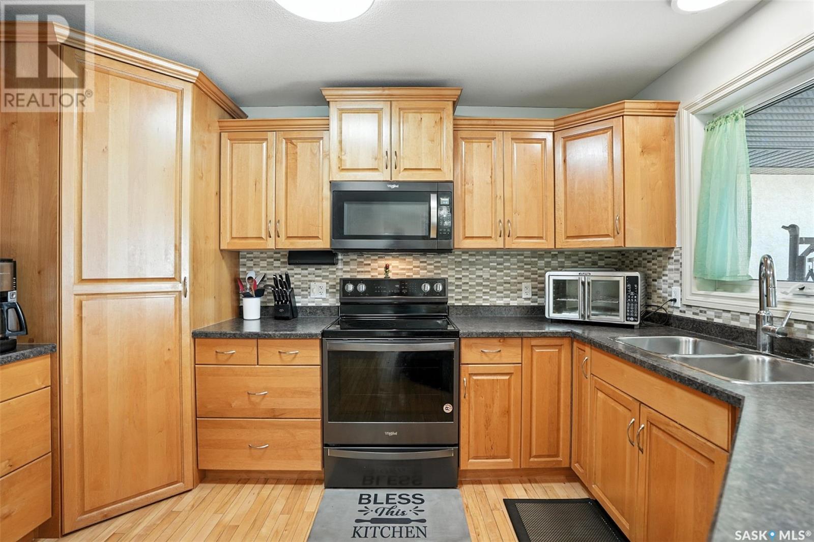 214 Lakeridge Drive, Warman, Saskatchewan  S0K 0A1 - Photo 9 - SK014285