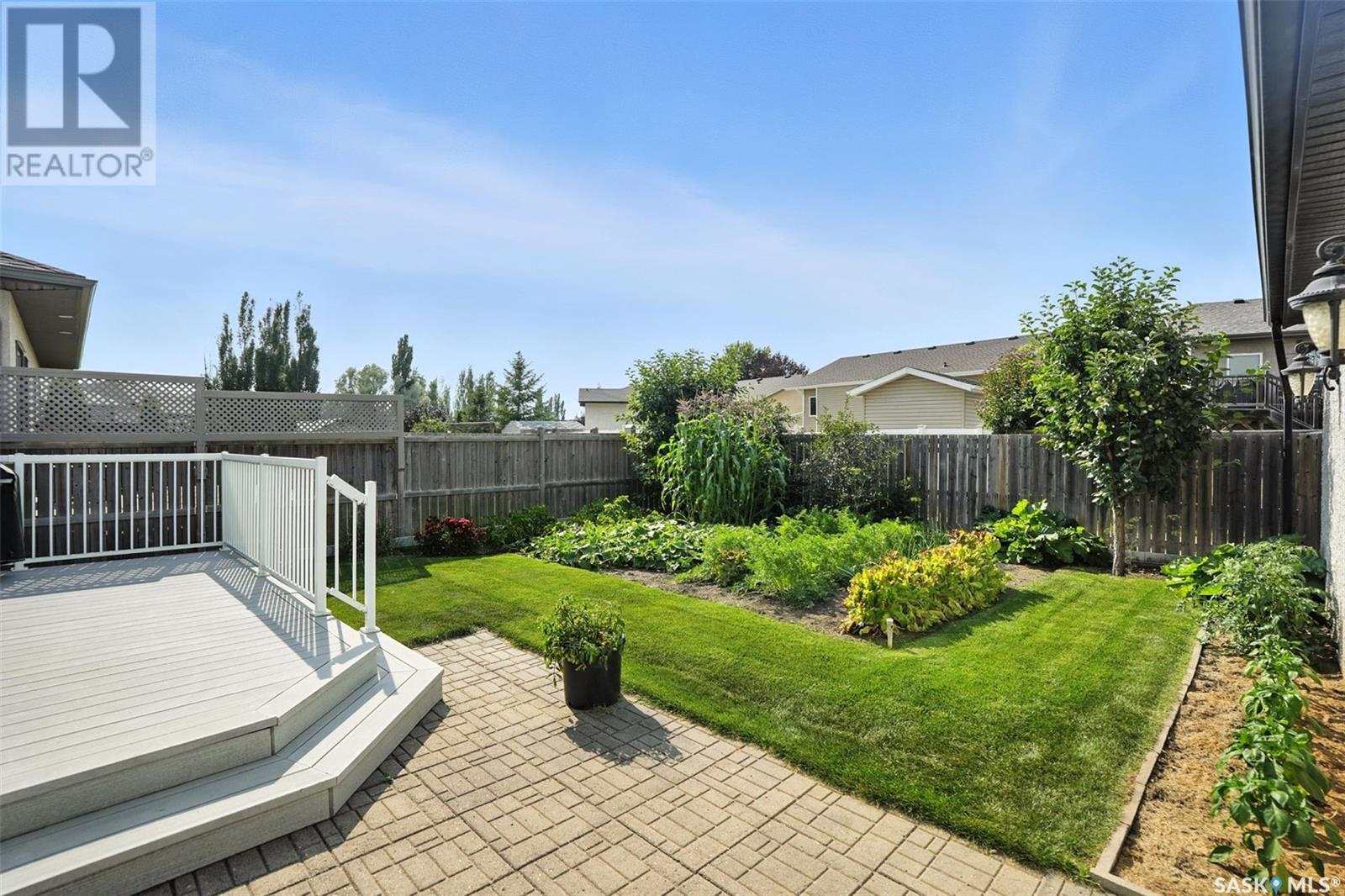 214 Lakeridge Drive, Warman, Saskatchewan  S0K 0A1 - Photo 36 - SK014285