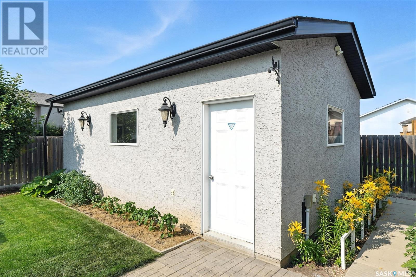 214 Lakeridge Drive, Warman, Saskatchewan  S0K 0A1 - Photo 39 - SK014285