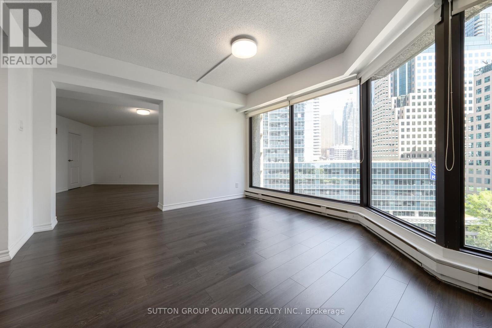 1113 - 55 Harbour Square, Toronto, Ontario  M5J 2L1 - Photo 13 - C12060022