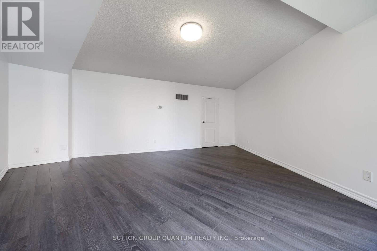 1113 - 55 Harbour Square, Toronto, Ontario  M5J 2L1 - Photo 15 - C12060022