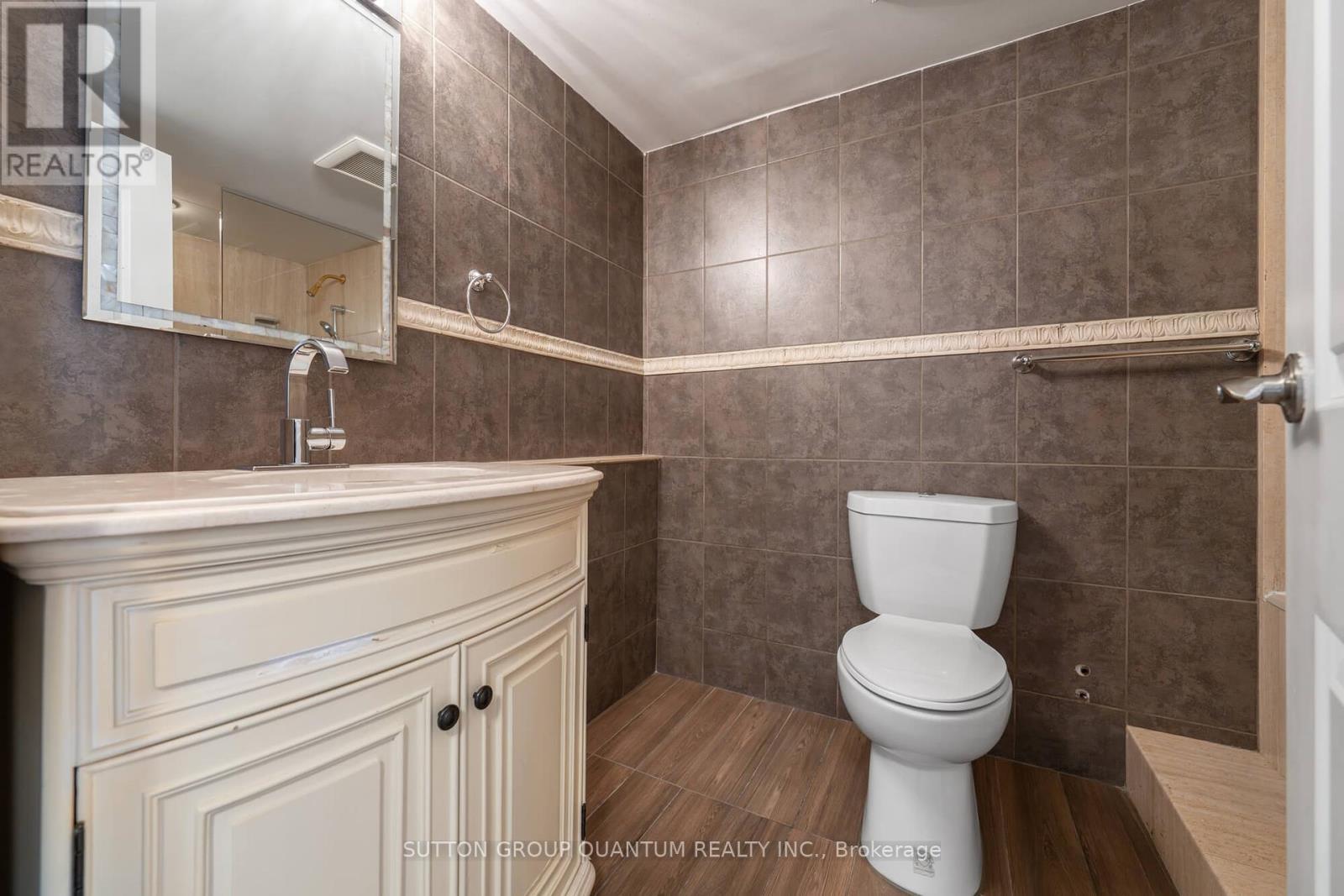 1113 - 55 Harbour Square, Toronto, Ontario  M5J 2L1 - Photo 19 - C12060022