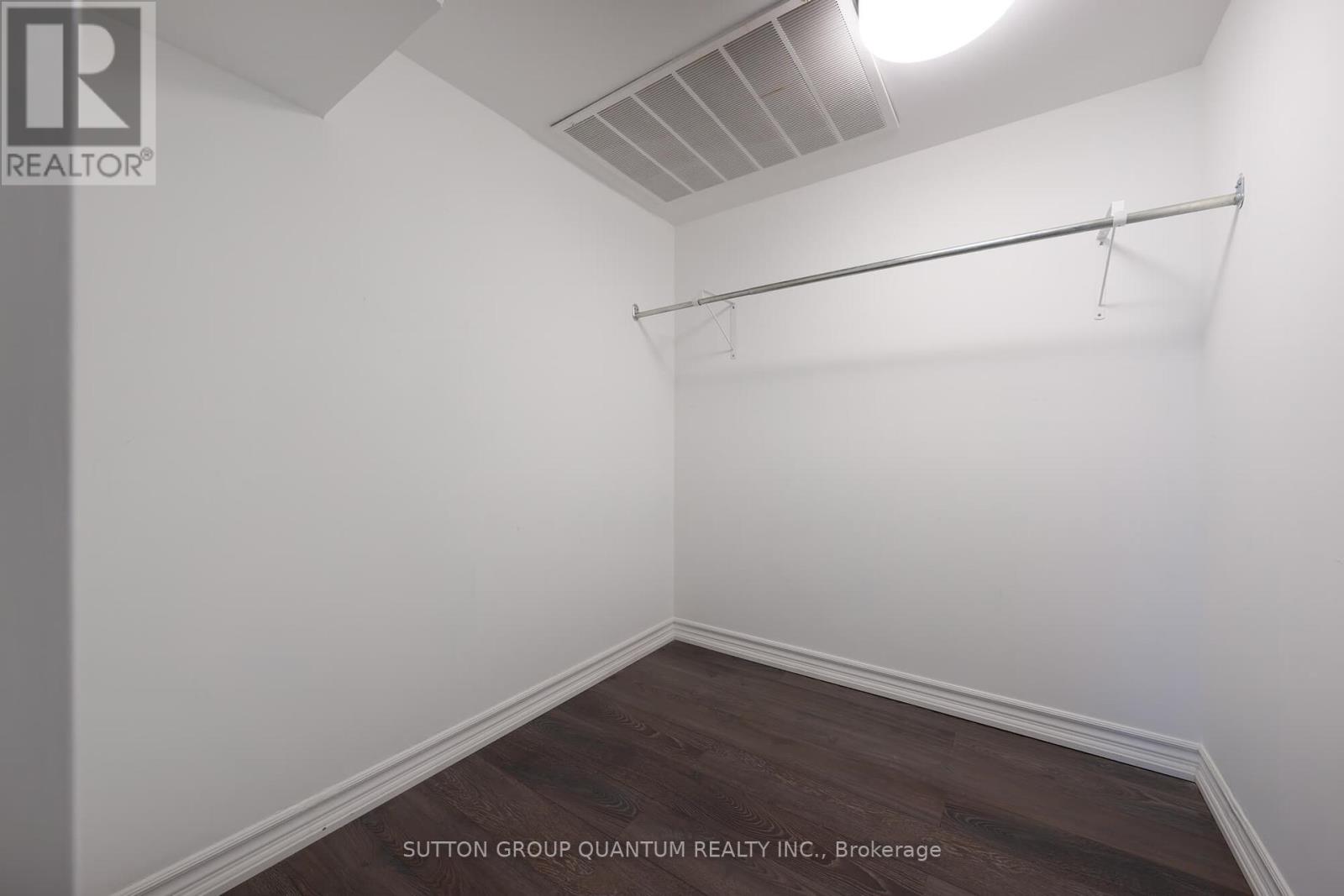 1113 - 55 Harbour Square, Toronto, Ontario  M5J 2L1 - Photo 27 - C12060022