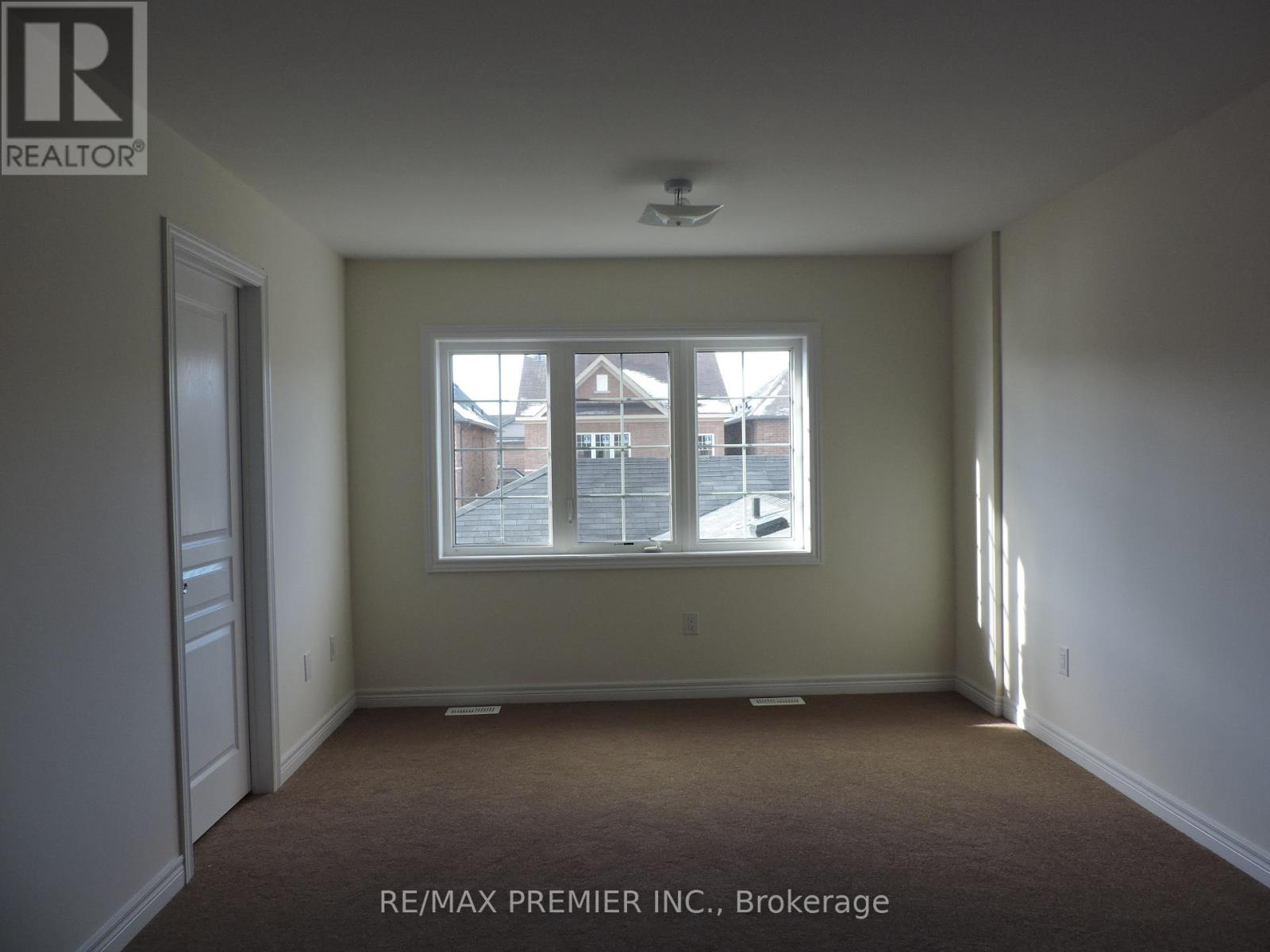278 Barons Street, Vaughan, Ontario  L4H 3Z3 - Photo 7 - N12318898