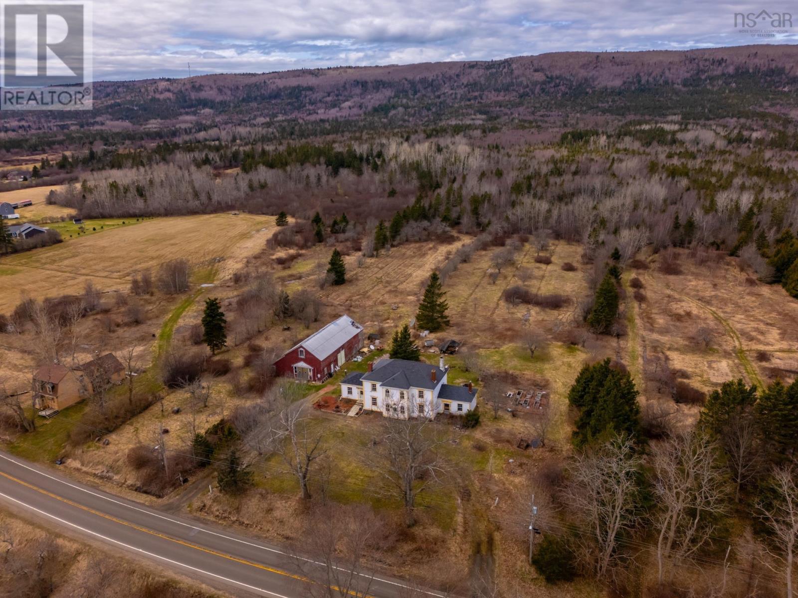 6765 Highway 1, Belleisle, Nova Scotia  B0S 1A0 - Photo 4 - 202507263