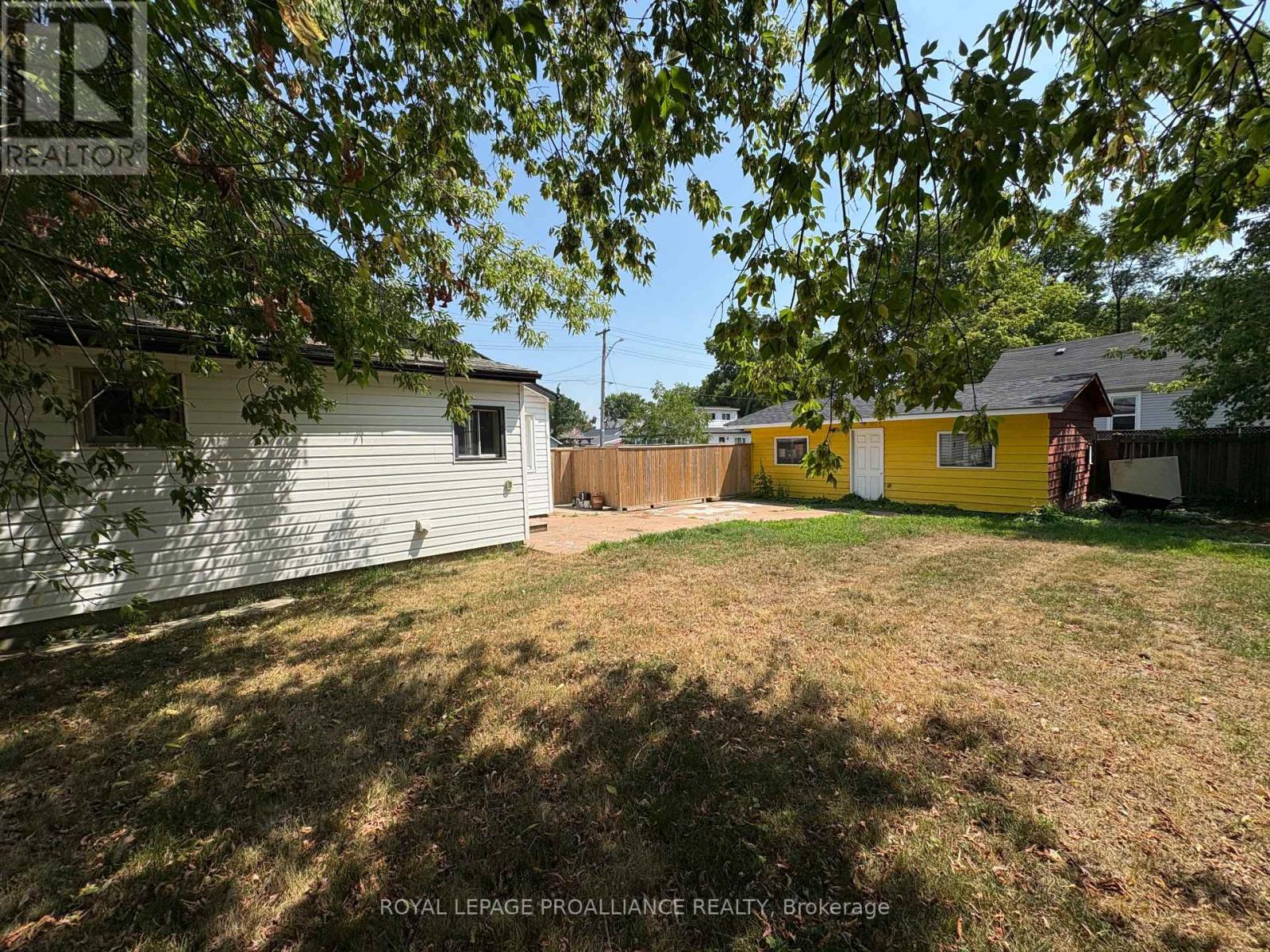 374 Main Street, Prince Edward County, Ontario  K0K 2T0 - Photo 6 - X12318933