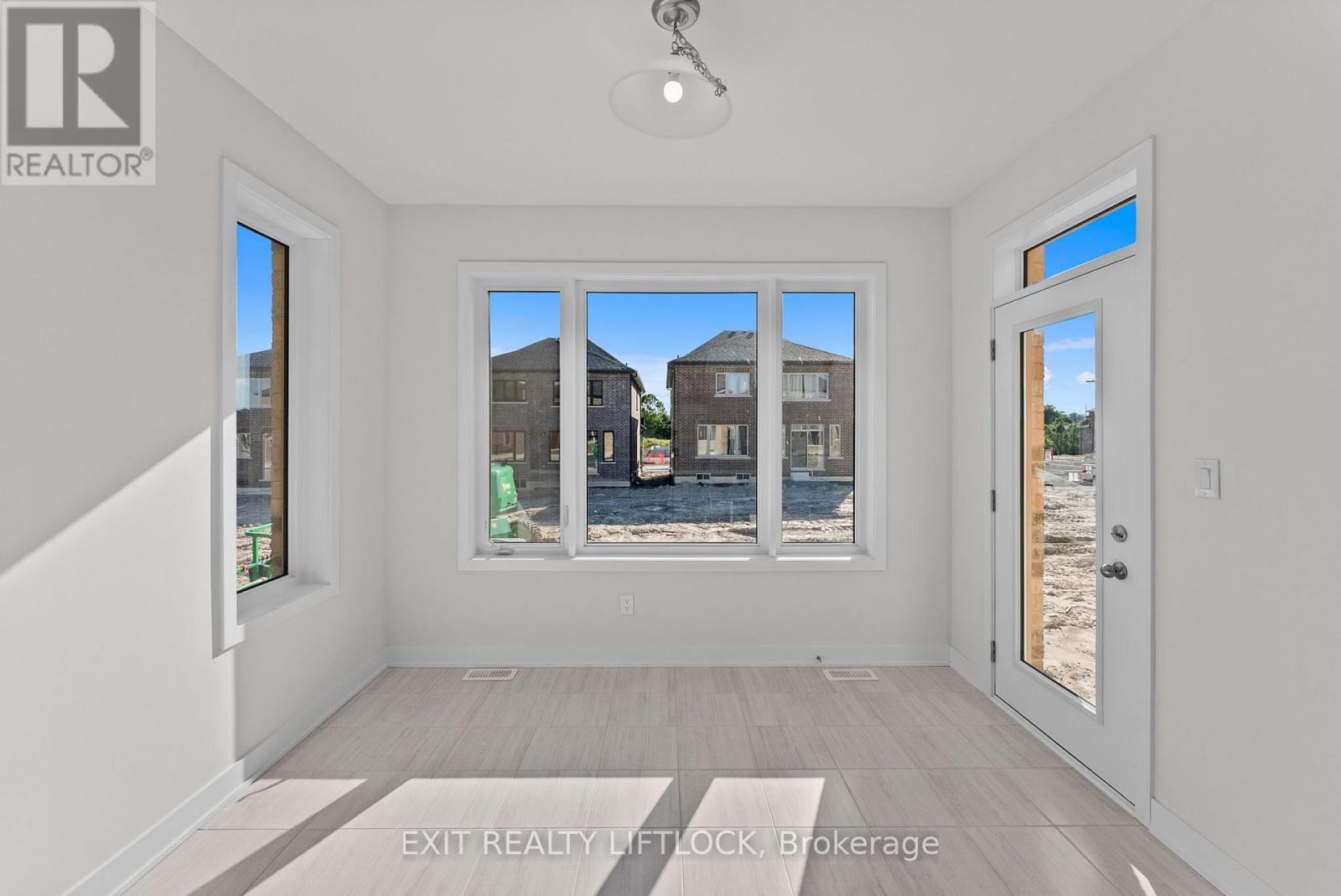 814 Griffin Trail, Peterborough North, Ontario  K9K 0J4 - Photo 11 - X12318943