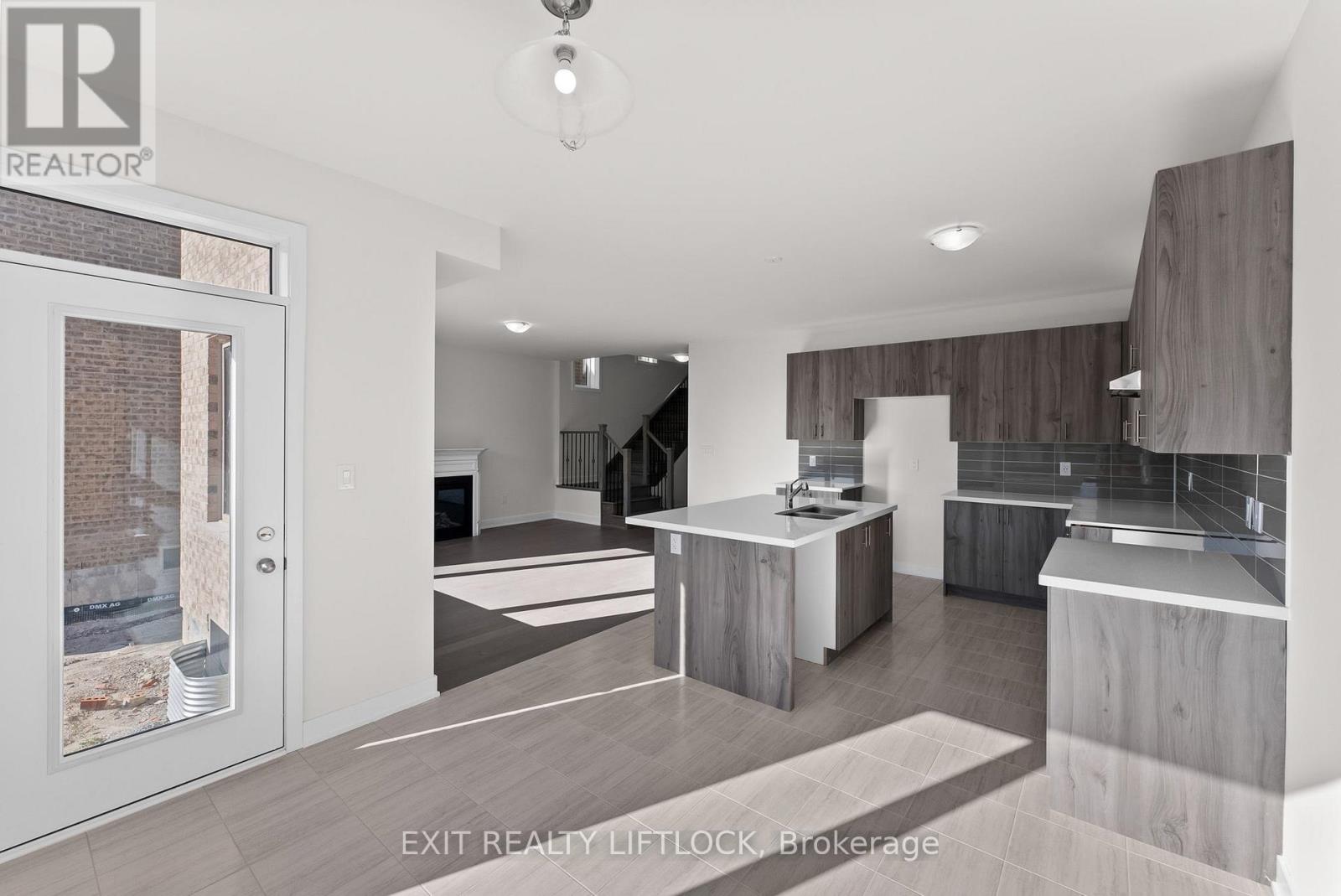 814 Griffin Trail, Peterborough North, Ontario  K9K 0J4 - Photo 12 - X12318943