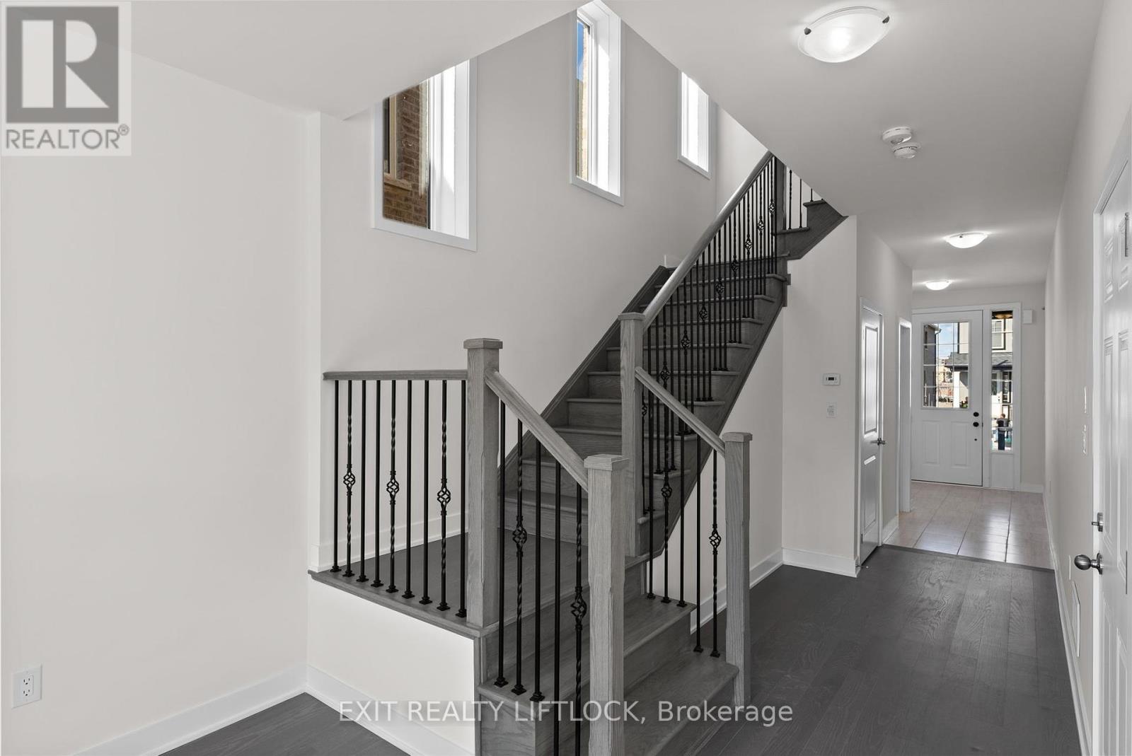 814 Griffin Trail, Peterborough North, Ontario  K9K 0J4 - Photo 14 - X12318943