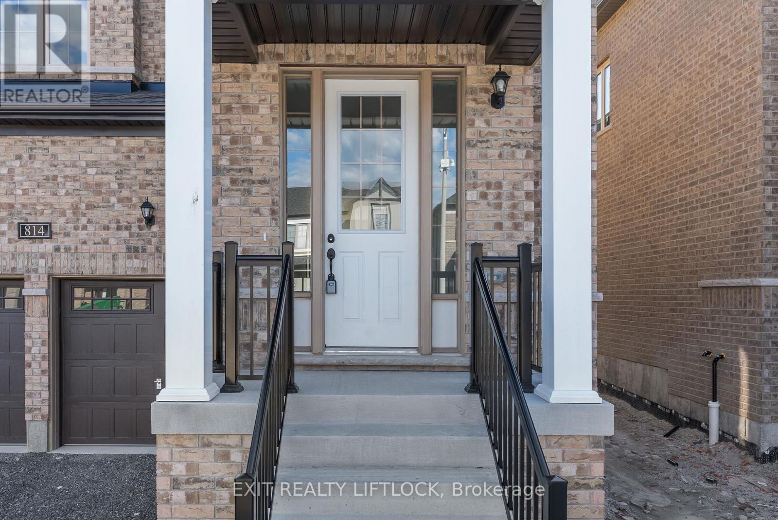 814 Griffin Trail, Peterborough North, Ontario  K9K 0J4 - Photo 3 - X12318943