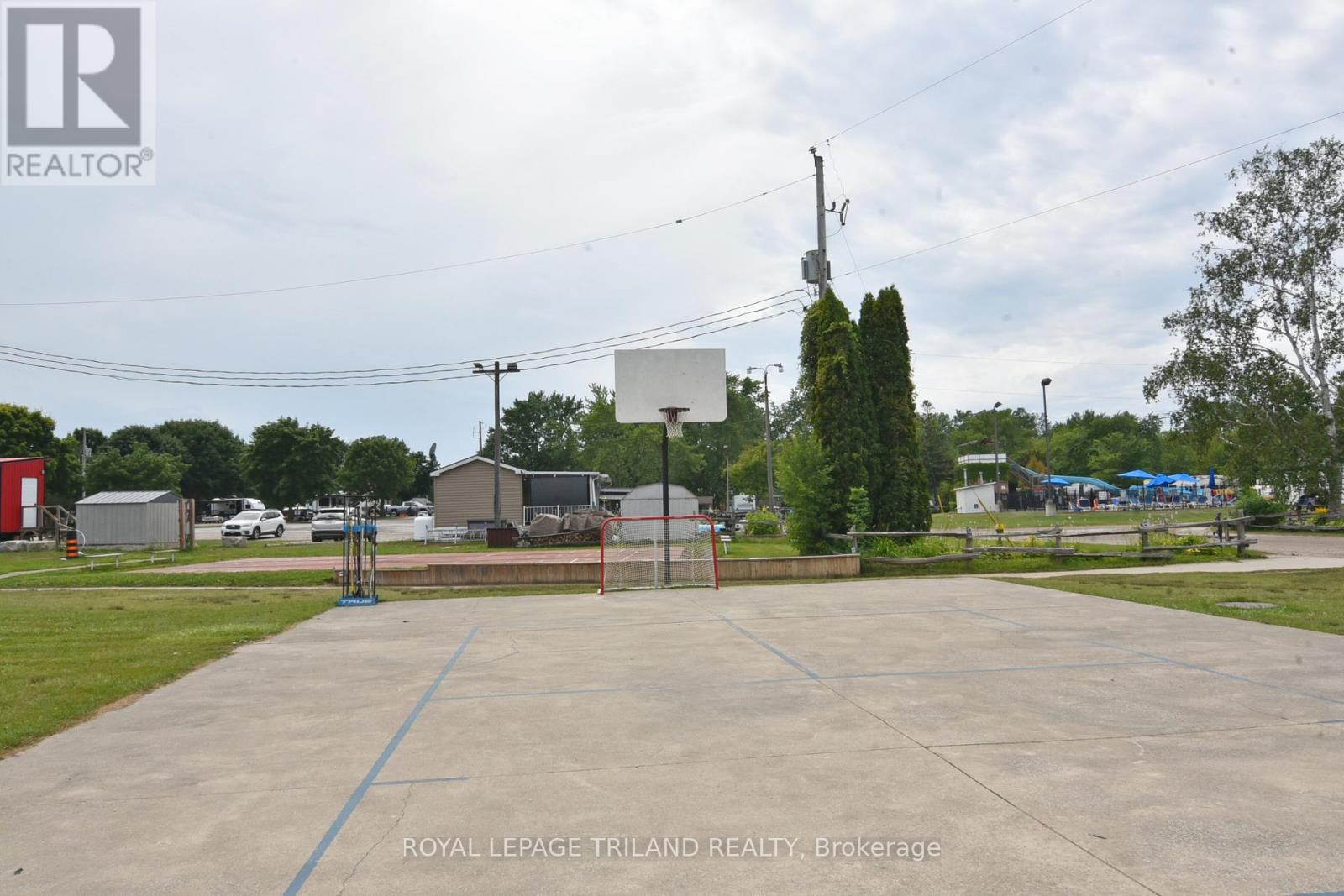 G34 - 9338 West Ipperwash Road, Lambton Shores, Ontario  N0N 1J0 - Photo 32 - X12318953