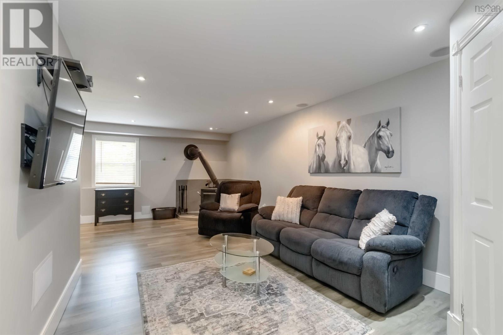 30 Pepperbush Court, Middle Sackville, Nova Scotia  B4E 3J9 - Photo 18 - 202518303
