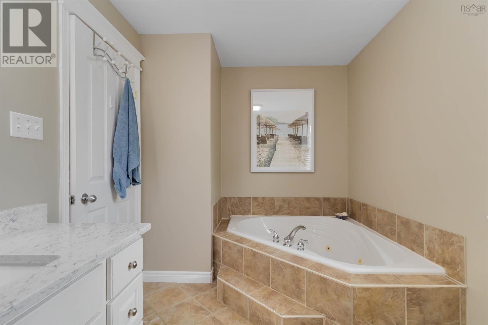 30 Pepperbush Court, Middle Sackville, Nova Scotia  B4E 3J9 - Photo 32 - 202518303