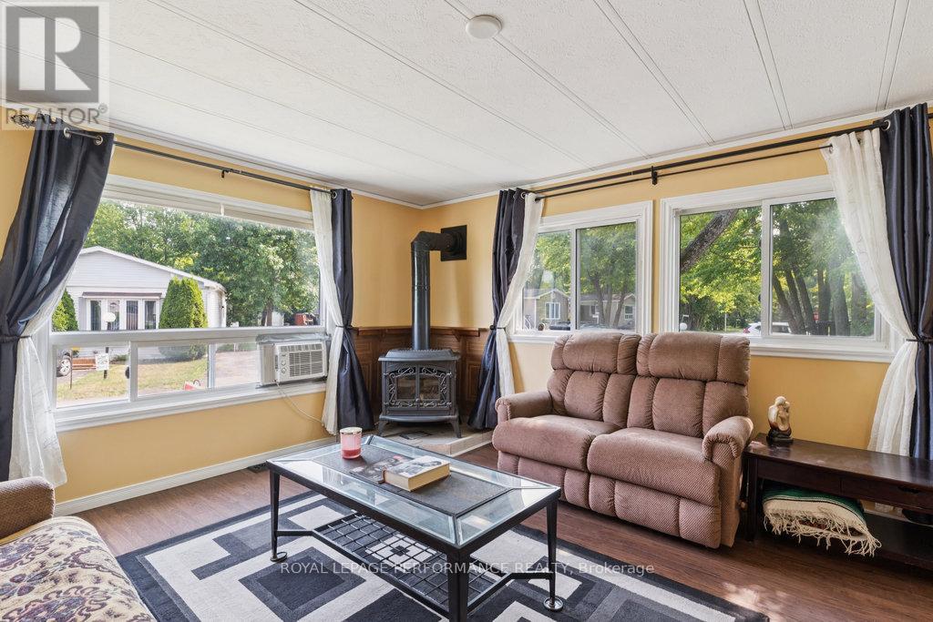 1036 Vista Barrett Private, Ottawa, Ontario  K4P 1C7 - Photo 24 - X12318985