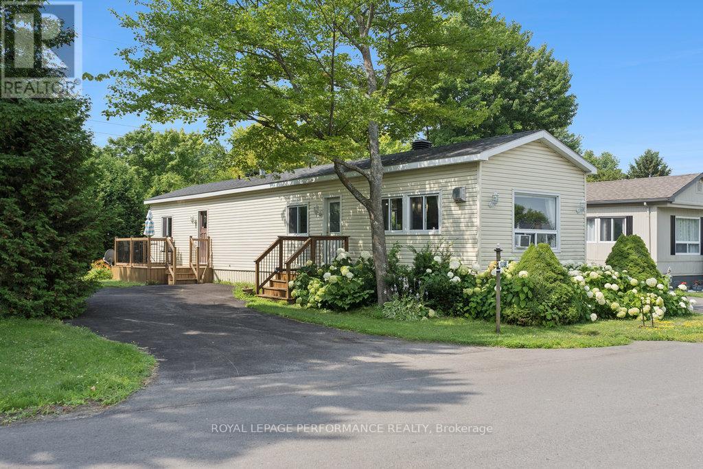 1036 Vista Barrett Private, Ottawa, Ontario  K4P 1C7 - Photo 4 - X12318985