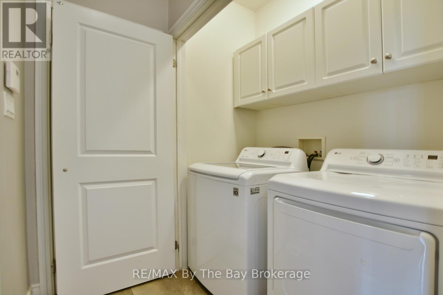 62 Puccini Drive, Wasaga Beach, Ontario  L9Z 1Z4 - Photo 15 - S12318979